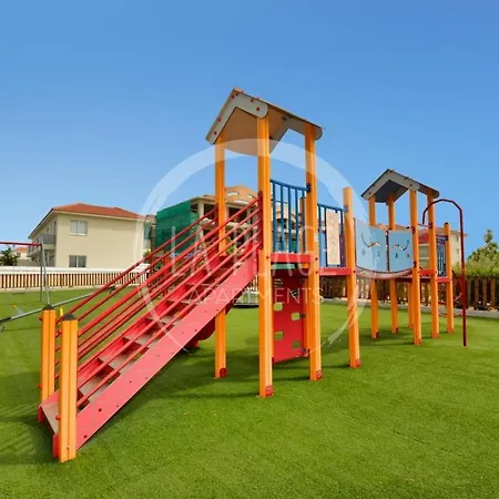Cosy 2br Family - Mythical Sands Apartment *