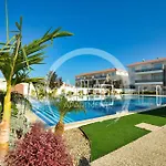 Apartamento Cosy 2br Family - Mythical Sands