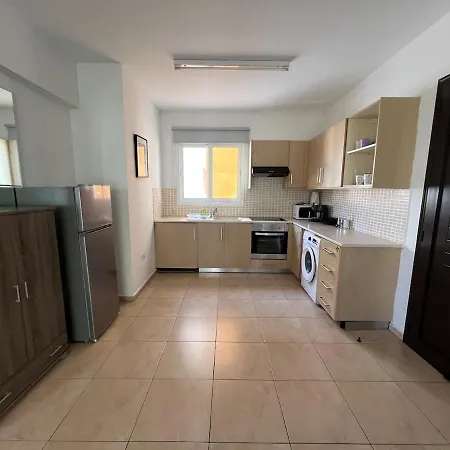 Cosy 2br Family - Mythical Sands Appartement Paralímni