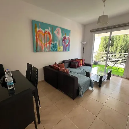 Cosy 2br Family - Mythical Sands Paralímni